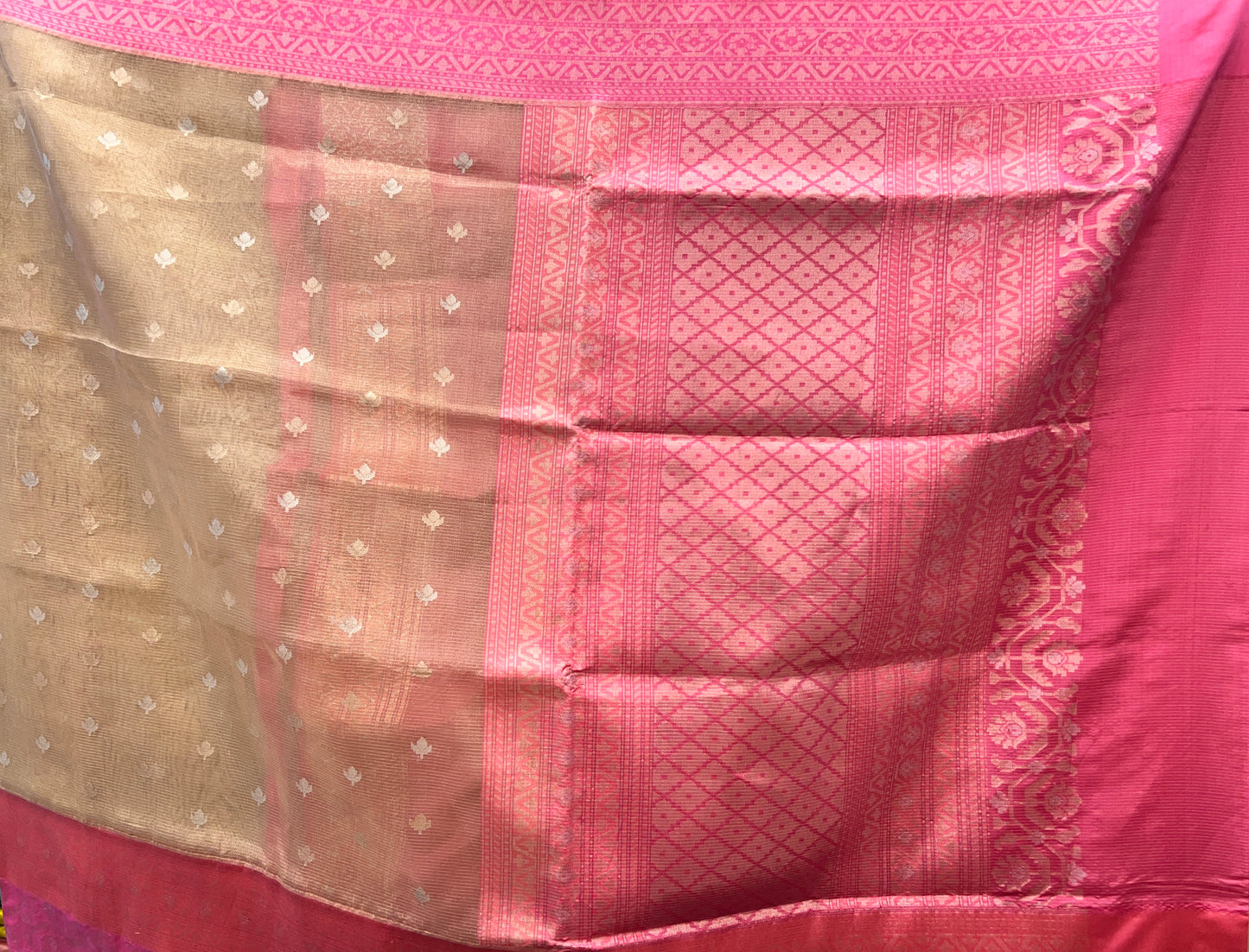 Kora Checks with Silk Border