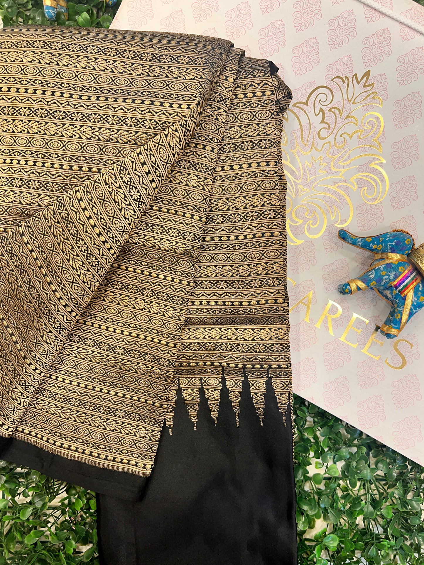 Turning Temple Banarasi