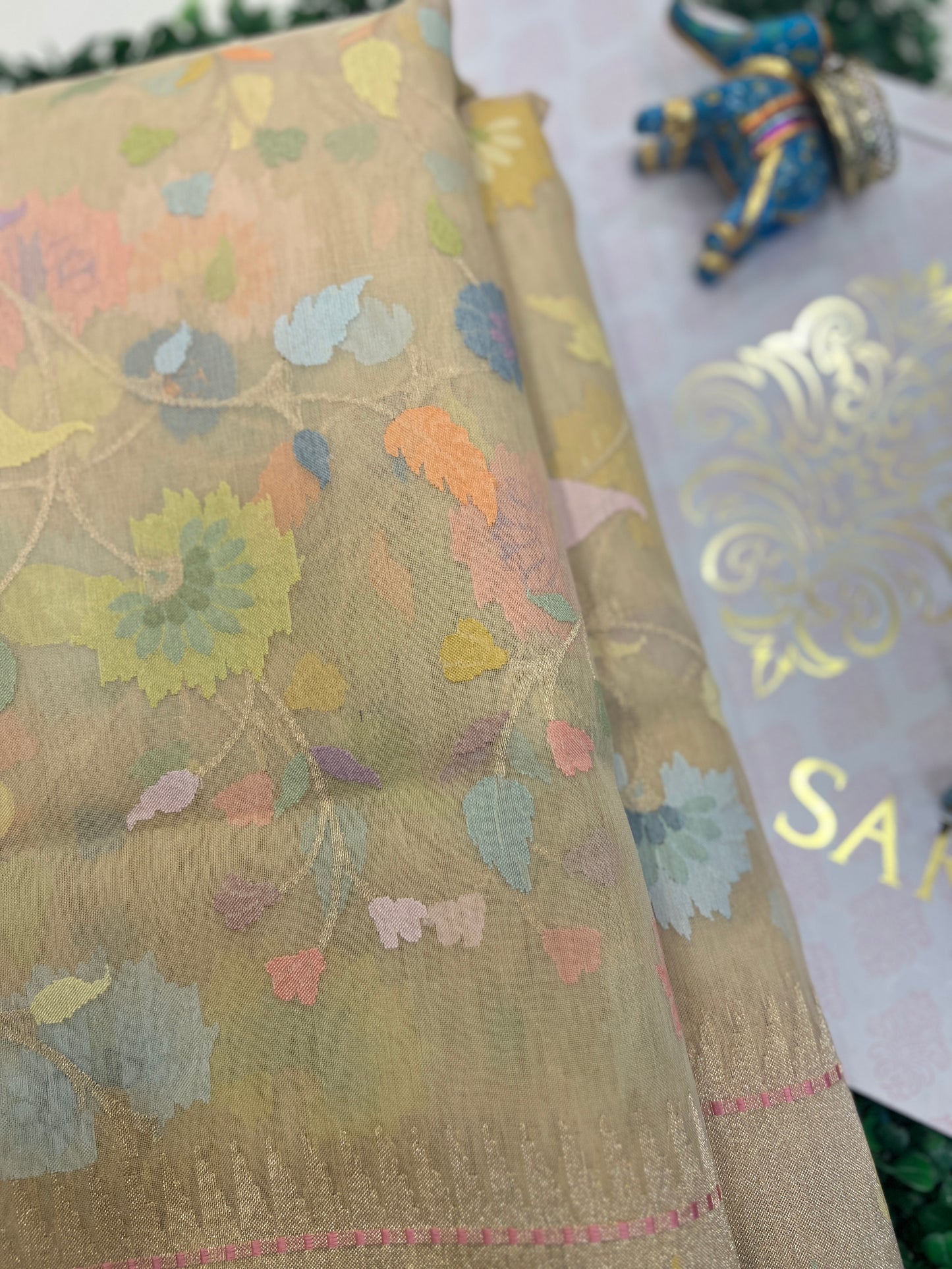 Kora Jamdani with Paithani