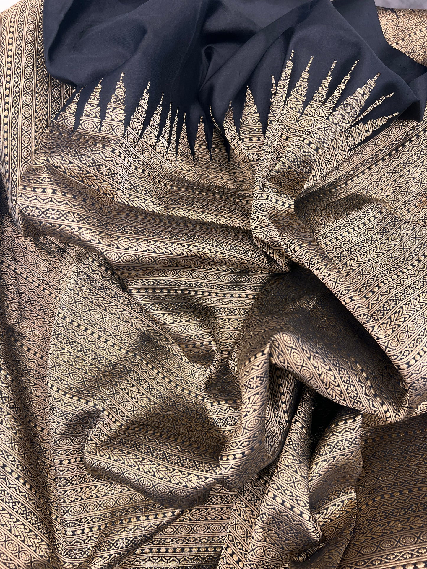 Turning Temple Banarasi