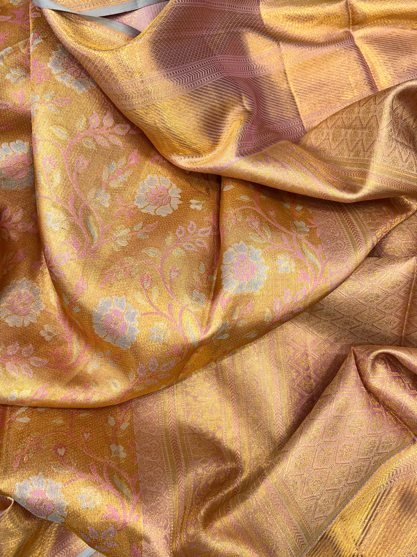 Rose Gold Tissue Kanjeevaram