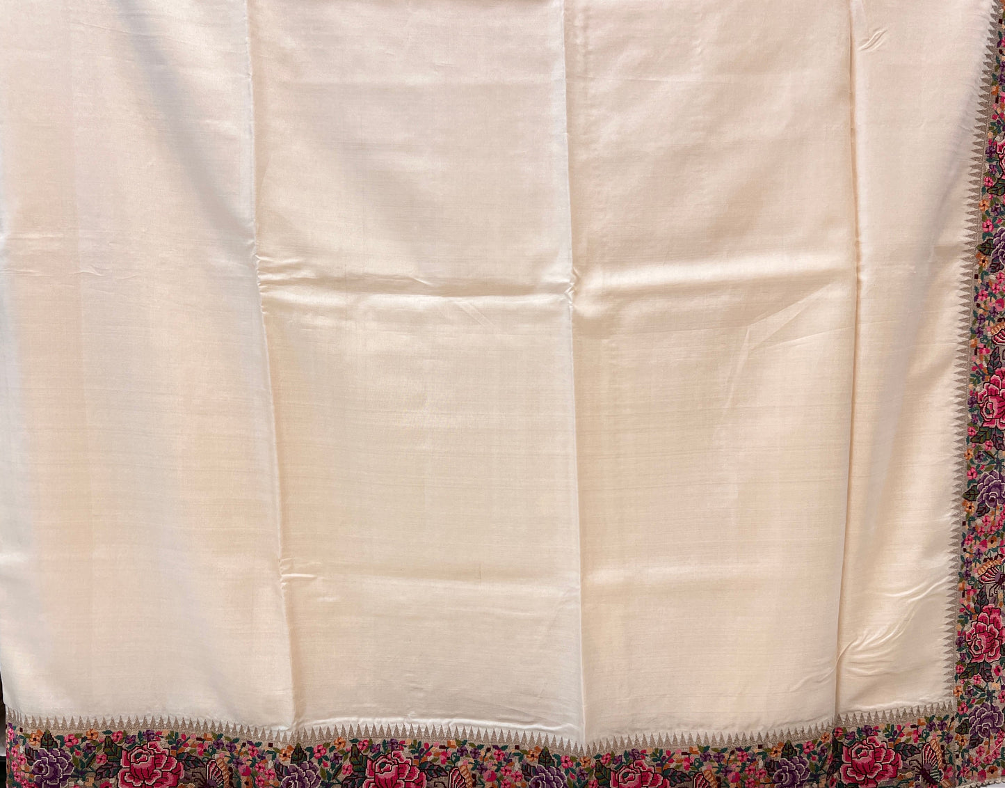 Tussar with Petit Point Border