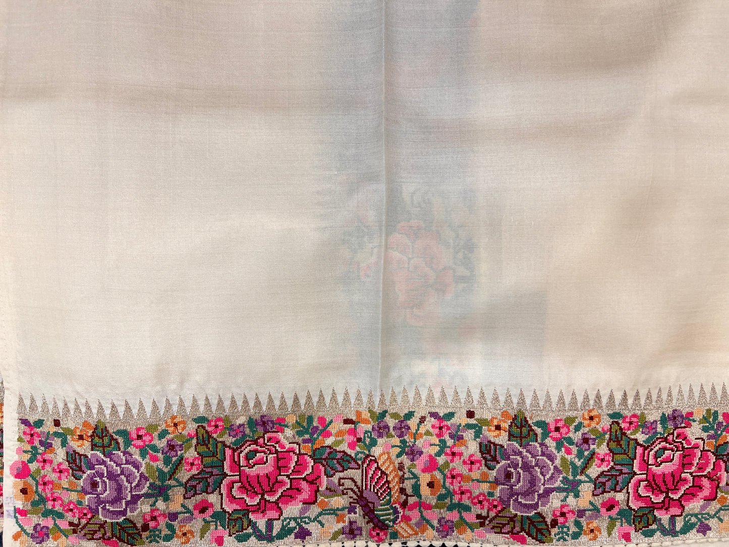 Tussar with Petit Point Border