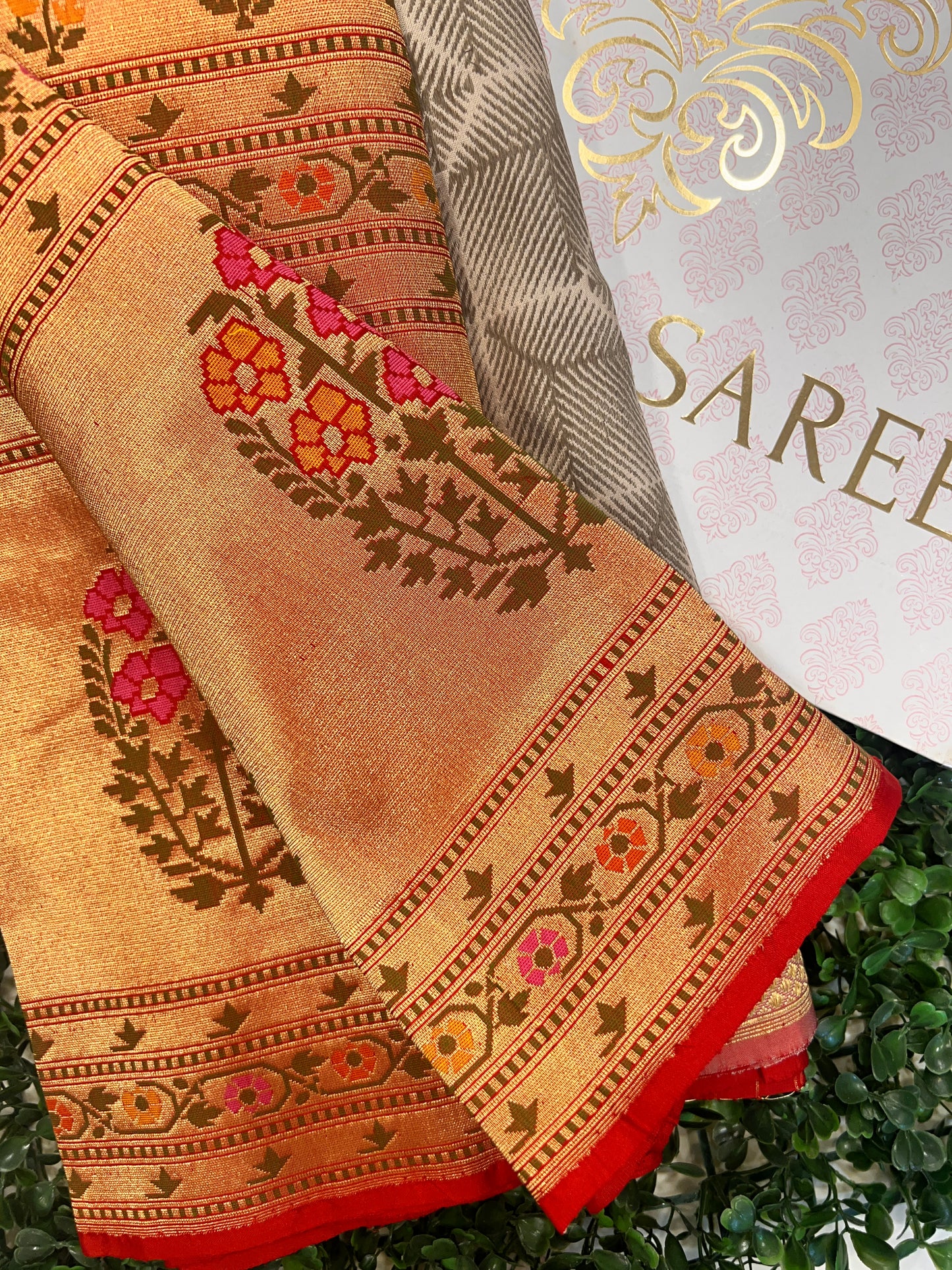 Geometrical Katan Silk Banarasi