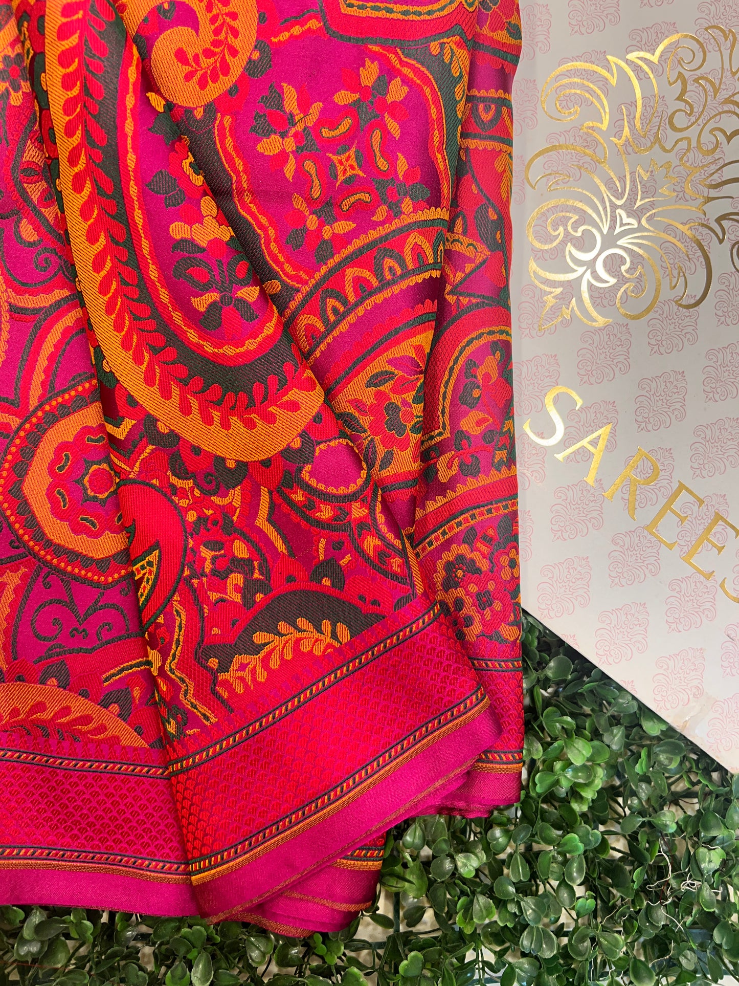 Tanchoi Silk Jamavar Resham