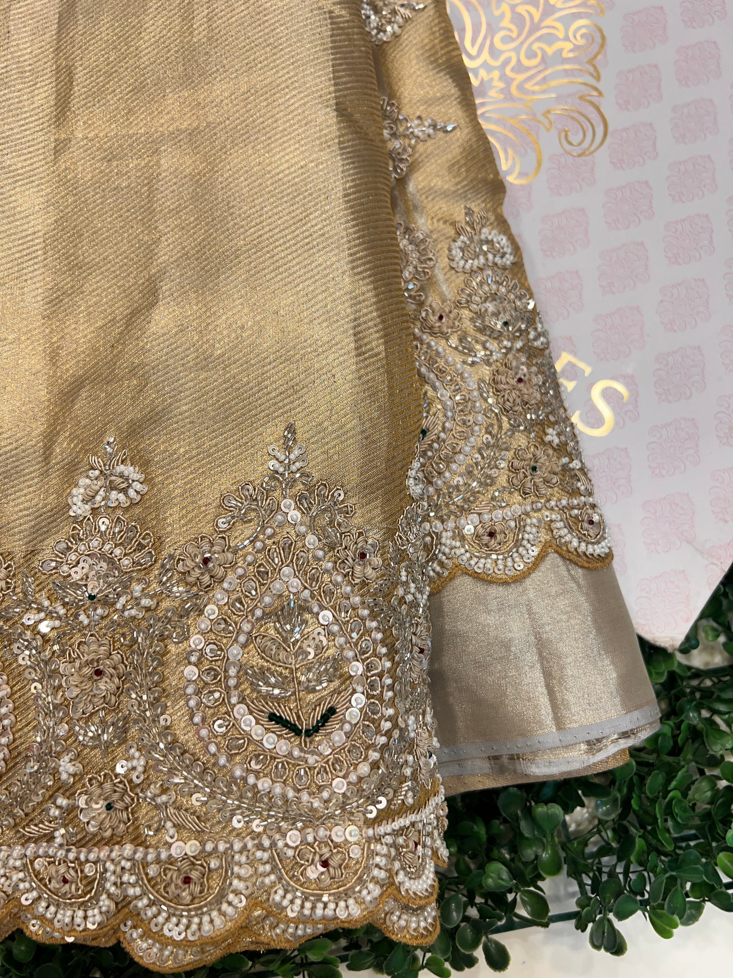 Tissue Gold Kanjeevaram