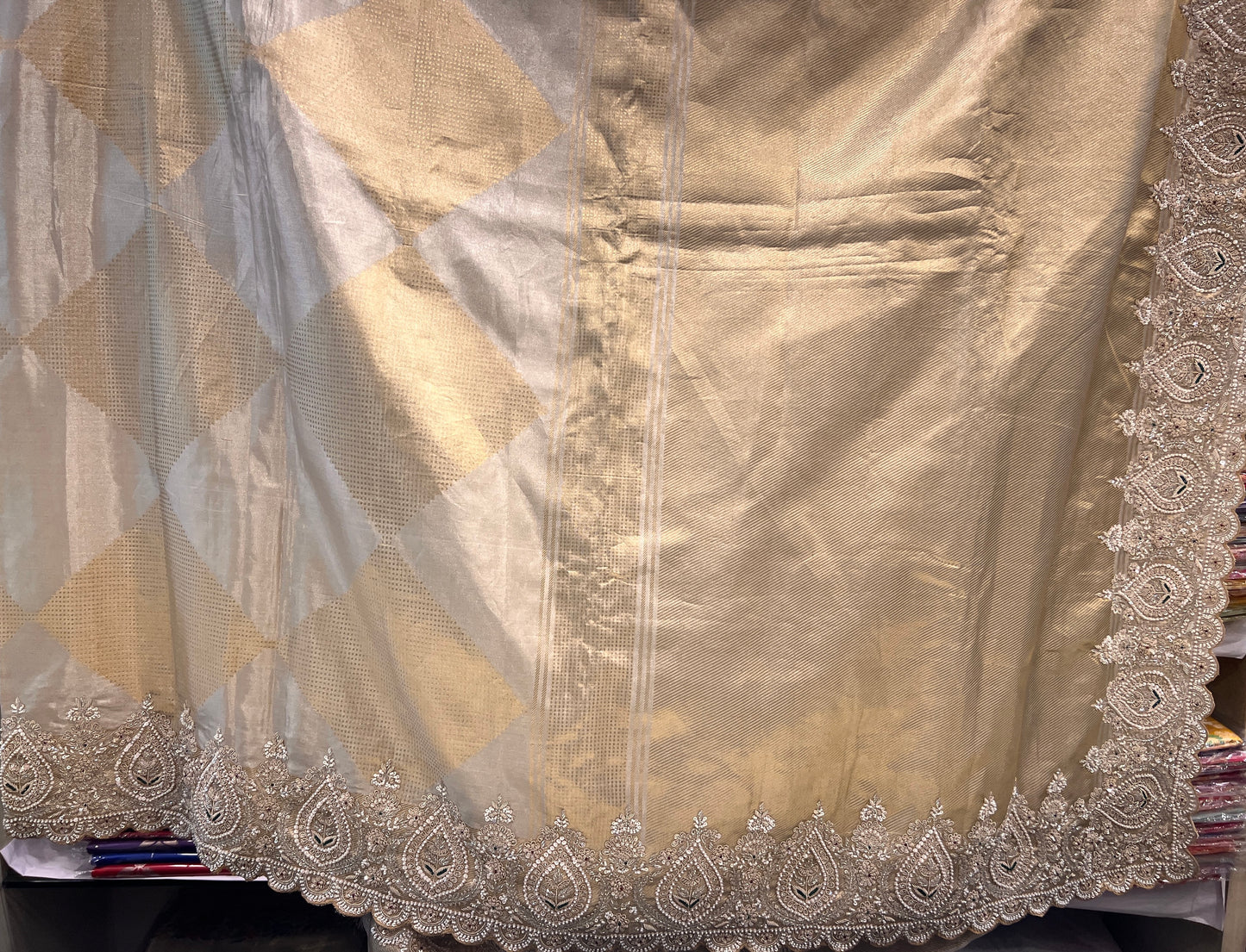 Tissue Gold Kanjeevaram