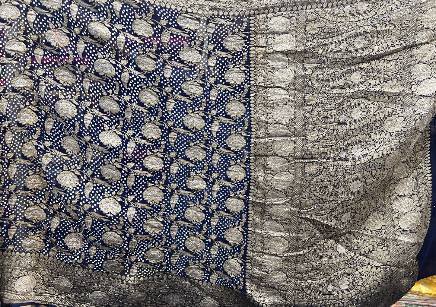 Rai Bandhej Bandhani