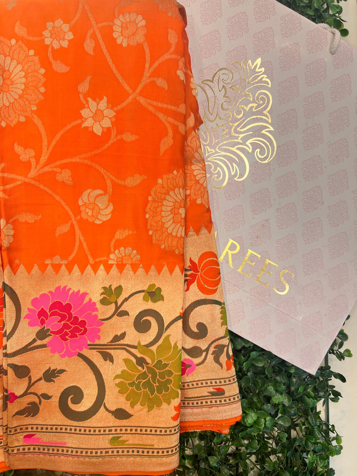 Banarasi Jaal with Paithani Border