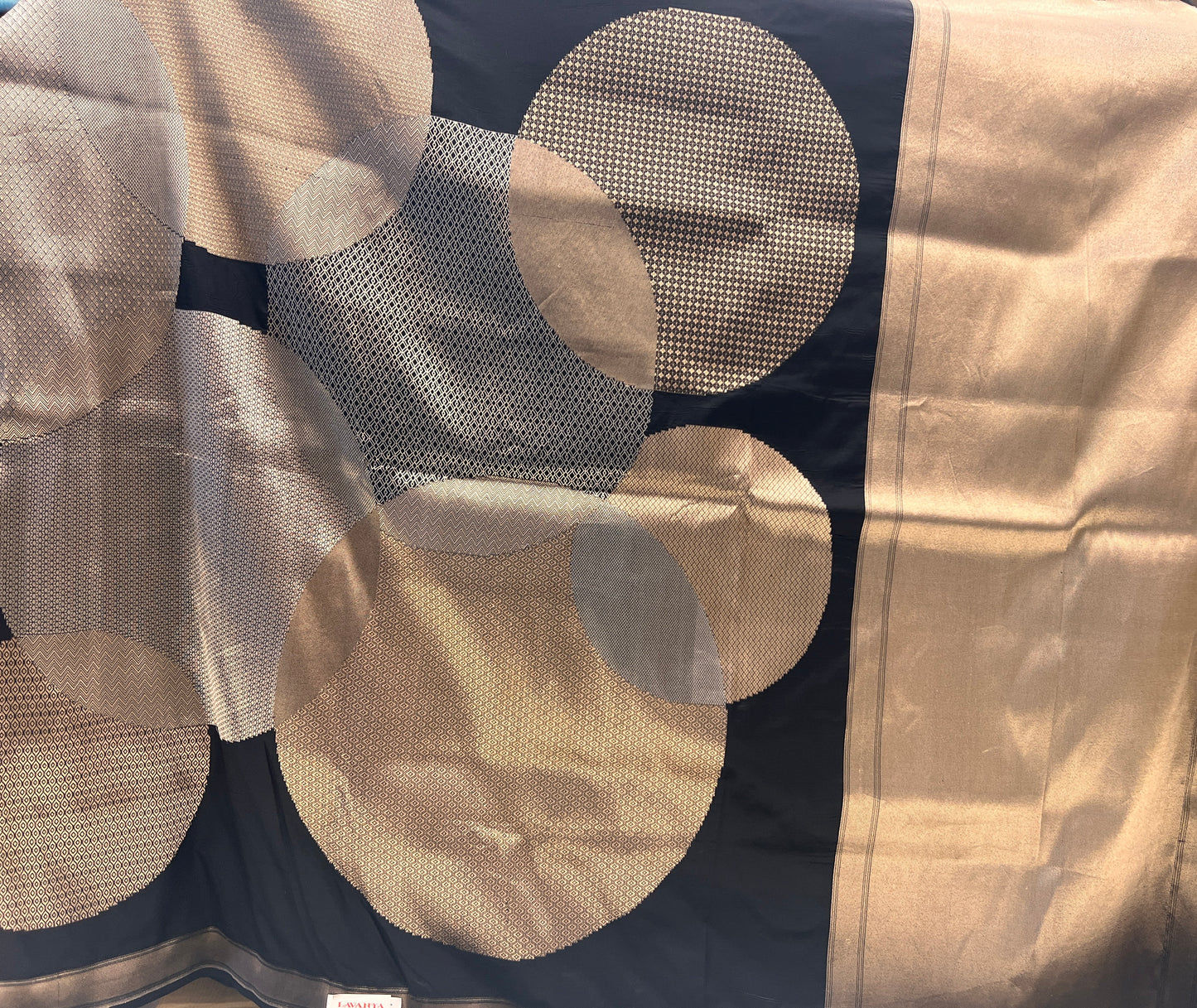 Retro Style Banarasi