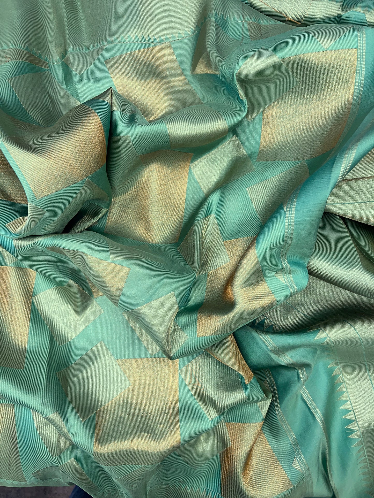 Geometric Kanjeevaram Silk