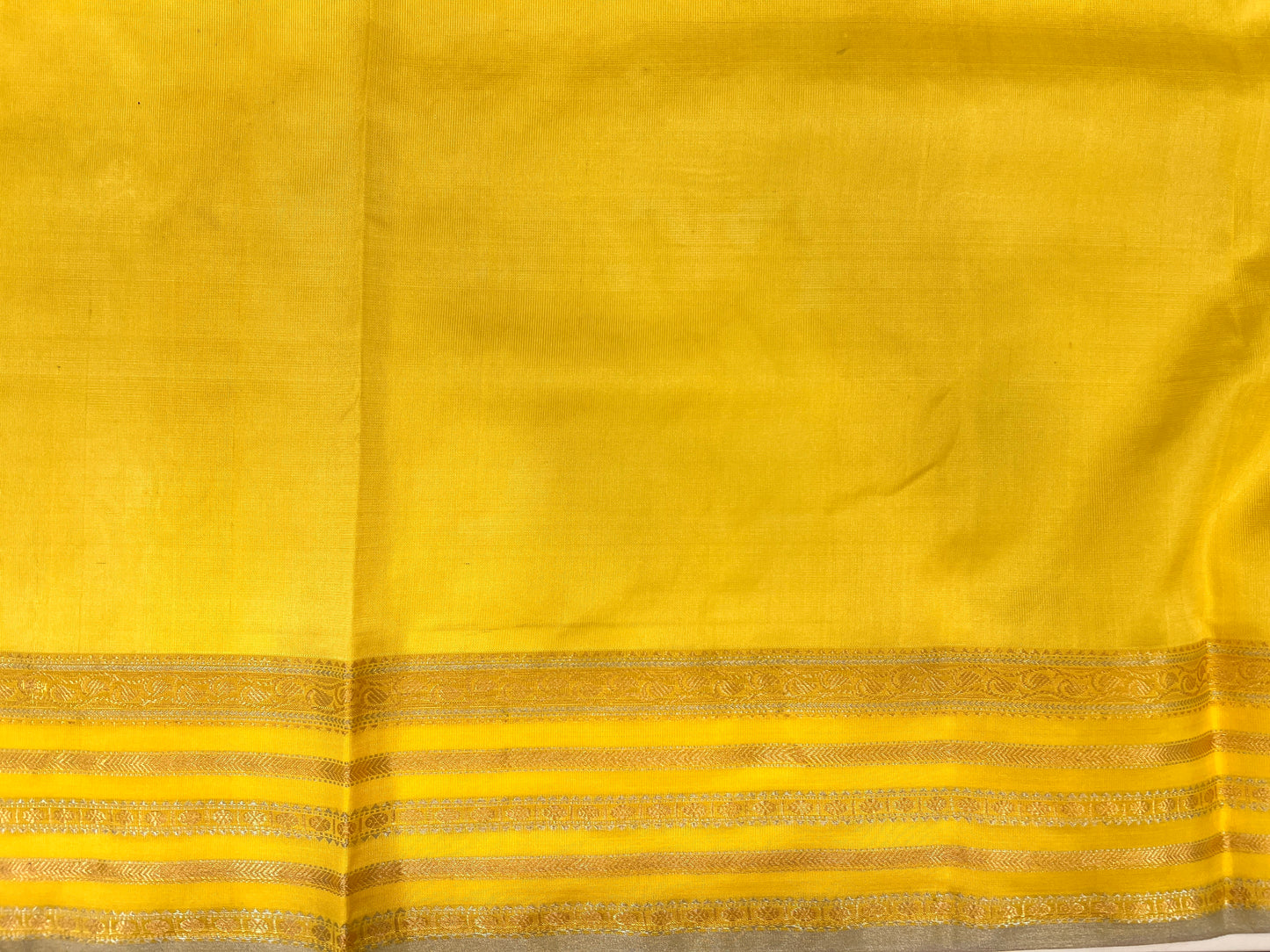 Eknaliya Chanderi Jaal